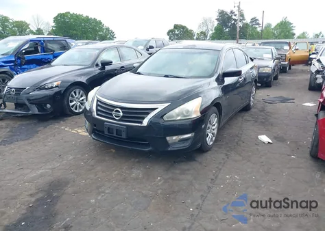 2015 Nissan Altima 2.5/2.5 S/2.5 Sl/2.5 Sv from USA, damaged, VIN 1N4AL3AP0FC285997
